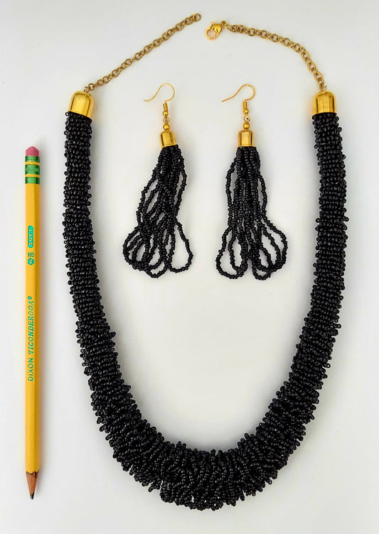 Beaded  Necklace & Earrings Set- Black