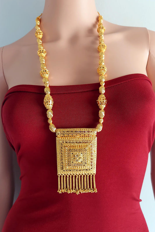 Gold Necklace / Earring/ Ring Set/ Gold Plated -08