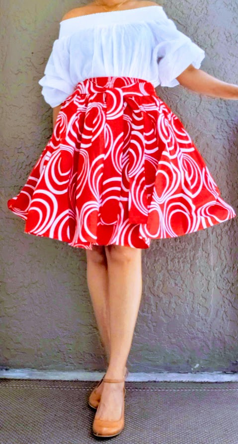 #7008 Short Printed  Skirt- Red/White
